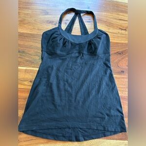 Lululemon black tank